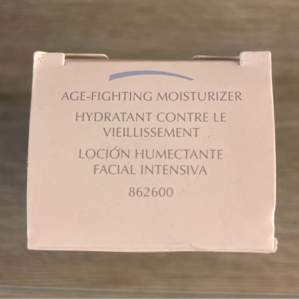 Mary Kay Timewise Age Fighting Moisturizer 3.3 fl oz Combo Oily Skin New In Box! - Picture 3 of 4